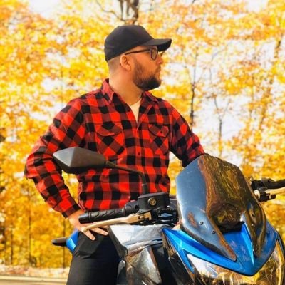 IronScars's profile picture. I like my hotdogs rolled and my monsters cold