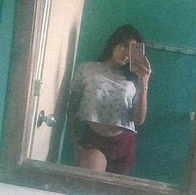 VaneRivero19's profile picture. 