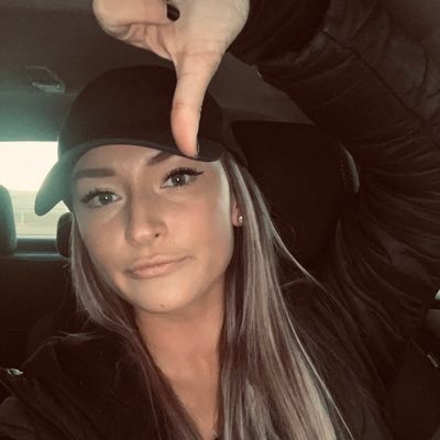 lydcll's profile picture. 