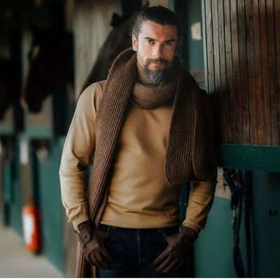 ShahidA09432342's profile picture. ️