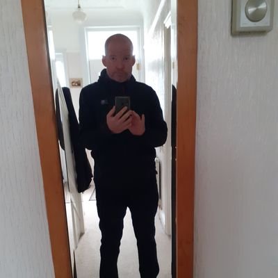 idmoly's profile picture. Indie music - cheeseburgers. Previously @LeEmuTavern third.