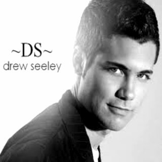Drew_Seeleyfk's profile picture. official Drew Seeley twitter page! (fake) amo la musica y a las chicas :D ...soltero!
