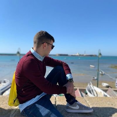 jesusjgaleote's profile picture. De frente y poco a poco se hacen las cosas bonitas...
#avanticonlaguaracha