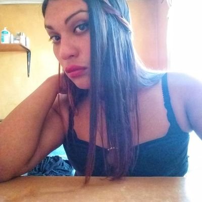 Hominidæ politoxicomaniaca
🎮💉💊🦌🍷🎸🏳️🌈💋💆🏽♀️💇🏾♀️