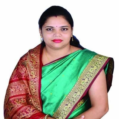 HandTanuja's profile picture. social worker