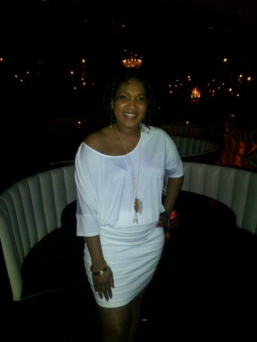 I'm blessed with a BEAUTIFUL daughter, family, and friends... Loving life and everyone in it 3