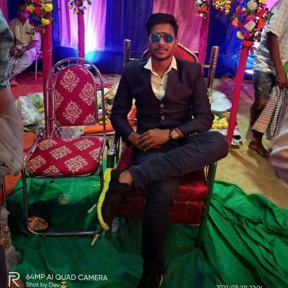 Debasis19240863's profile picture. student