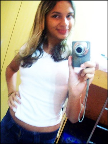 Complicada e perfeitinhaa :D... Aprendendo com os Erros da vida sz'