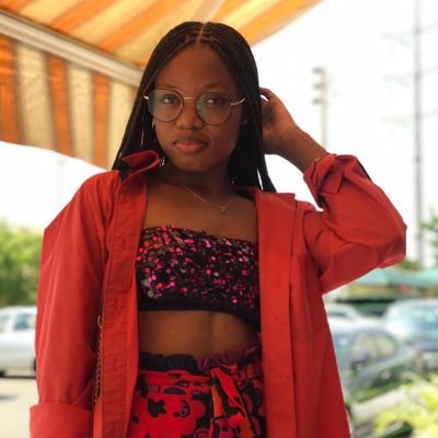 anacalei15 Profile Picture