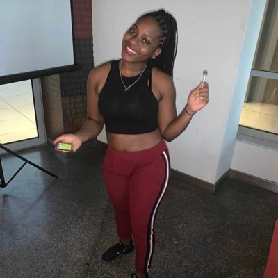 Swassoune's profile picture. Et oui je soigne vos p’tits bout d’chou 🥰 #InfirmièrePuéricultrice #RIHANNAANAVYY #TeamBasketBall #TeamPSG #TeamAkiyo ❤️