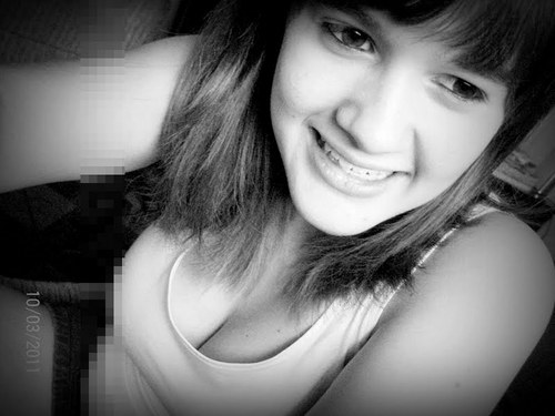 15 anos, bipolar, rock e do contra ;*