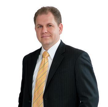 Real estate professional. Passionate about providing a great experience to my customers and achieving great results.