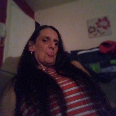 margare1425's profile picture. Hiya am mags from glasgow looking for chats n friends so twitter away xx