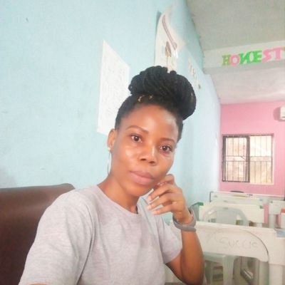 Kessly is a woman with the full circle. Within her is the power to create, nurture and transform positively.
#Nutritionist.|| #Tutor