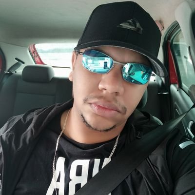 abnerandresouza's profile picture. conquistar novos Horizontes.e ser sempre romântico com quem merece.