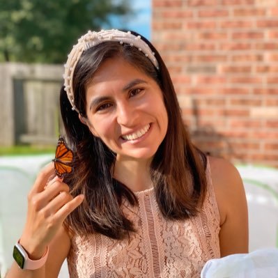 LinaBernaola's profile picture. Hago lo que mas me gusta... y tratar de ser feliz. Con los pies en la tierra y los ojos en la luna y mas alla!!!