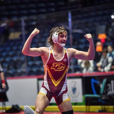 CO 22/LB Ath 6’2 195🏈GPA 3.8 Wrestling 2 time state finalist and 2021 state champ at 182lbs!!🤼‍♂️