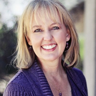 Author, speaker, #WhatIfUpper, founder of The What If UP Club. I help people elevate their thinking so they can rise into their joy.