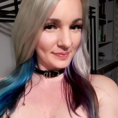 https://t.co/qb8NMtKxIL
Not here for a long time, just here for a good time. Tell me your fears and what excites you 🖤