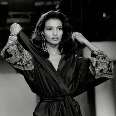 mwai_wa_mzedu's profile picture. Daughter of the Most high |
Woman in Tech|
Loved Wife |
White is Elegant| Gunner