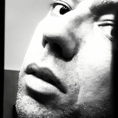 1DanieleCorradi's profile picture. Vive a Caronno P. / Scrittore, docente di Letteratura Italiana e Latina, critico lovecraftiano