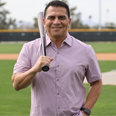 Covering baseball y béisbol for https://t.co/kAqZolAhBx since 2001. Director, Talent Development/Diversity Outreach - Content. @yvonnewingett is the better & smarter half.