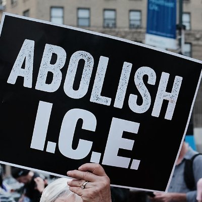 magszzzz's profile picture. Socialist white lady. She/her/hers.