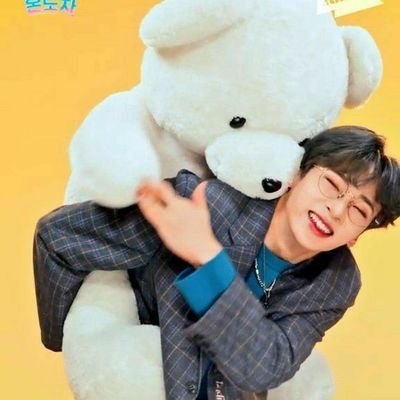 Yilony's profile picture. ro