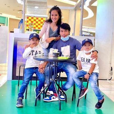 wayan_yana's profile picture. ⌣I wish to be better man than yesterday⌣