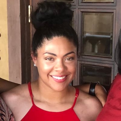 DickersonCoach's profile picture. J.B.B.J. you are my inspiration #momlife 🏐⚽️🏃🏽‍♀️I love sports and my students/athletes! #coachlife #geometryteacher