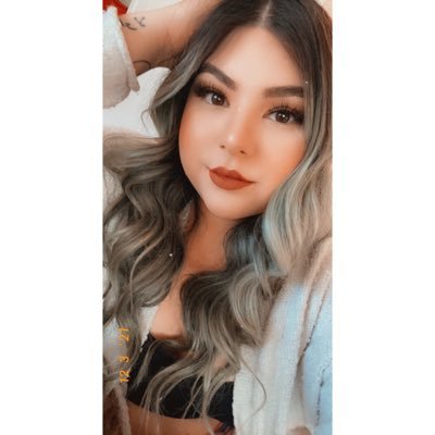 26 | married • Robert ❤️| momma to a micropreemie | Isaac Matthias 💚 🤱🏼