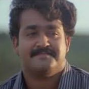 ദാ കണ്ടൊ! ആ തെരുവിലാണ് സേതുമാധവന് എല്ലാം നഷ്ടപ്പെട്ടത്. സ്വപ്നങ്ങളും, ജീവിതവുമെല്ലാം... എന്നിട്ടൊരു കിരീടം വെച്ചുതന്നു.