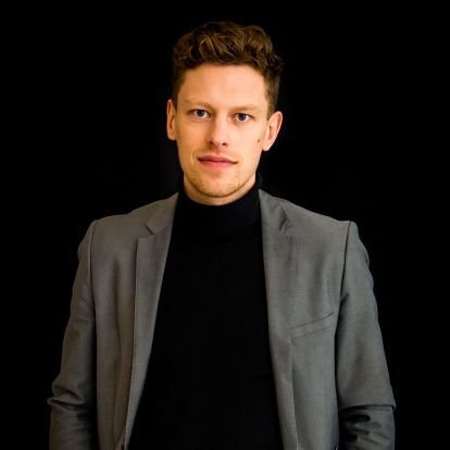 ⚖️ WRight Lawyers: straf-, sport- en verkeersrecht.                    
          
🚴‍♂️ Competitief wielrenner