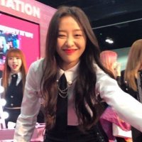 julia` (@keviflwr) 's Twitter Profile