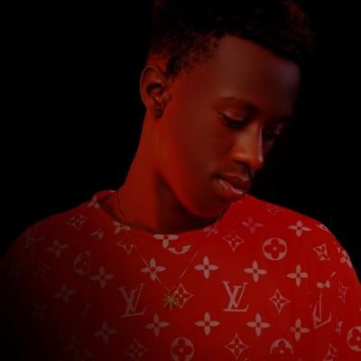social worker||influencer||activist
evil thoughts humble face😎😎
thee handsome devil😇😇