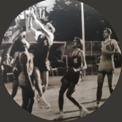 https://t.co/INpl8y4k9h.po starom programu
🏀Sportista bio🏀...duh sačuvao.
Protivnik agresije i nevaspitanja, pogotovo u kombinaciji.
Trojka u backgroud-u je MOJ lični tim 🏈