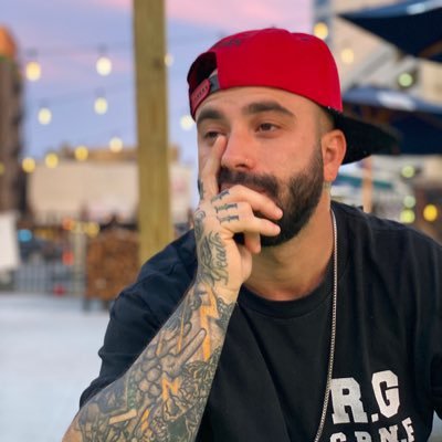 astro_elvis's profile picture. .BSD.                                                      been down ever since I came up