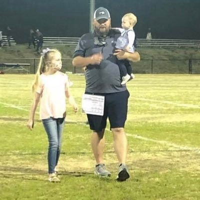 Head 🏈 Coach @PineLakePrepFB (High School) / Husband / Father / Retired LEO / ;IGY6 / 🏴‍☠️