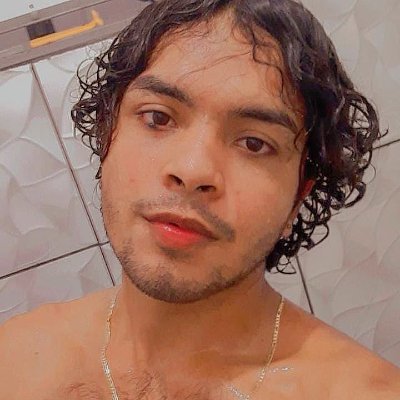 - Gemeniano
- 19 years
- #barbz
- me expondo feito uma vadia