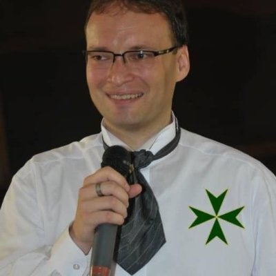 Apple, Joyent, RPi and GTD enthusiast. Textugee. OpenText consultant. Royalist, idealist, the bestfinder. iZdenek