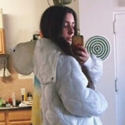 zoebirrrd's profile picture. Designer / Artist / International Party Witch