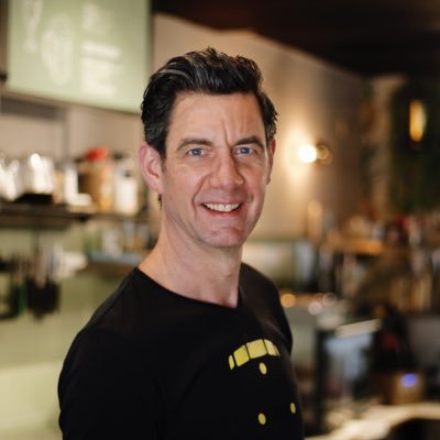 Eigenaar @MrMorrisNL: Coffee, Juices, & Wholesome Food | woont in centrum 040 | werkt in centrum 013 | Gezond eten en leven | vader | gelukkig met @AdK_Loopbaan