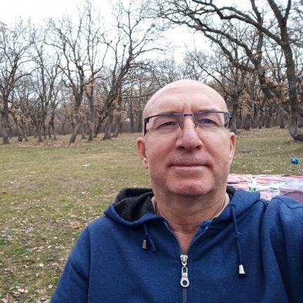 osmangungor1907's profile picture. Kamuda çalışıyor.