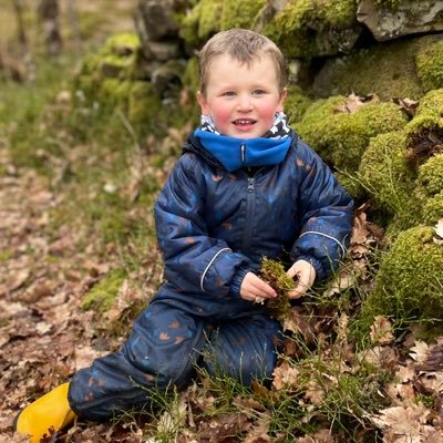 SusanBird357's profile picture. There is something fishy going on.