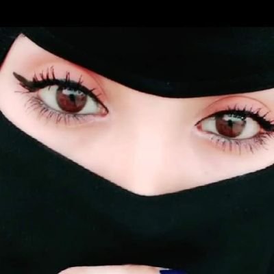 هذا رقمي اتصال وتساب 717413902 الذي يساعدني بمصروف اكون اريحه فديوه بس بلول يحوالي فلوس وبعدين اريحه فديوه