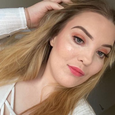 susannajT1's profile picture. full time night owl 🦉working for all your grandmas & grandpas 👵🏻🧓🏻👵🏾🧓🏾