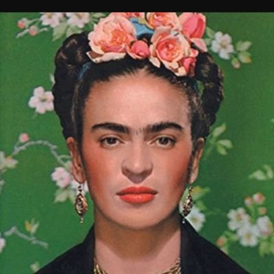 lareynaleigh's profile picture. Mom and Democrat.  Read, love, and VOTE BLUE NO MATTER WHO.🇲🇽🇺🇸🌊