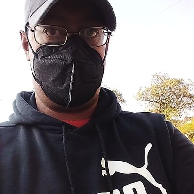 VictorNoeVelaz1's profile picture. todos los días voy con dios y si no regreso estoy con el.