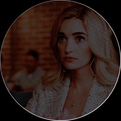 SOUTHERLYDAMSEL's profile picture. —— ; 𝒀𝑶𝑼 𝑾𝑰𝑵 𝑴𝑶𝑹𝑬 𝑭𝑳𝑰𝑬𝑺 𝑾𝑰𝑻𝑯 𝑯𝑶𝑵𝑬𝒀, 𝑩𝑼𝑻 𝑰𝑭 𝒀𝑶𝑼 𝑮𝑬𝑻 𝒀𝑶𝑼𝑹𝑺𝑬𝑳𝑭 𝑨 𝑩𝑬𝑬, 𝑺𝑻𝑰𝑵𝑮 𝑭𝑰𝑹𝑺𝑻.