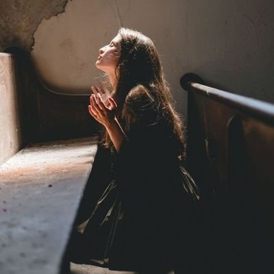 Mulheres Cristãs - Valorizando a modéstia e propagando o evangelho genuíno. 🌷                                        📌 Visite o Blog Provérbios 31